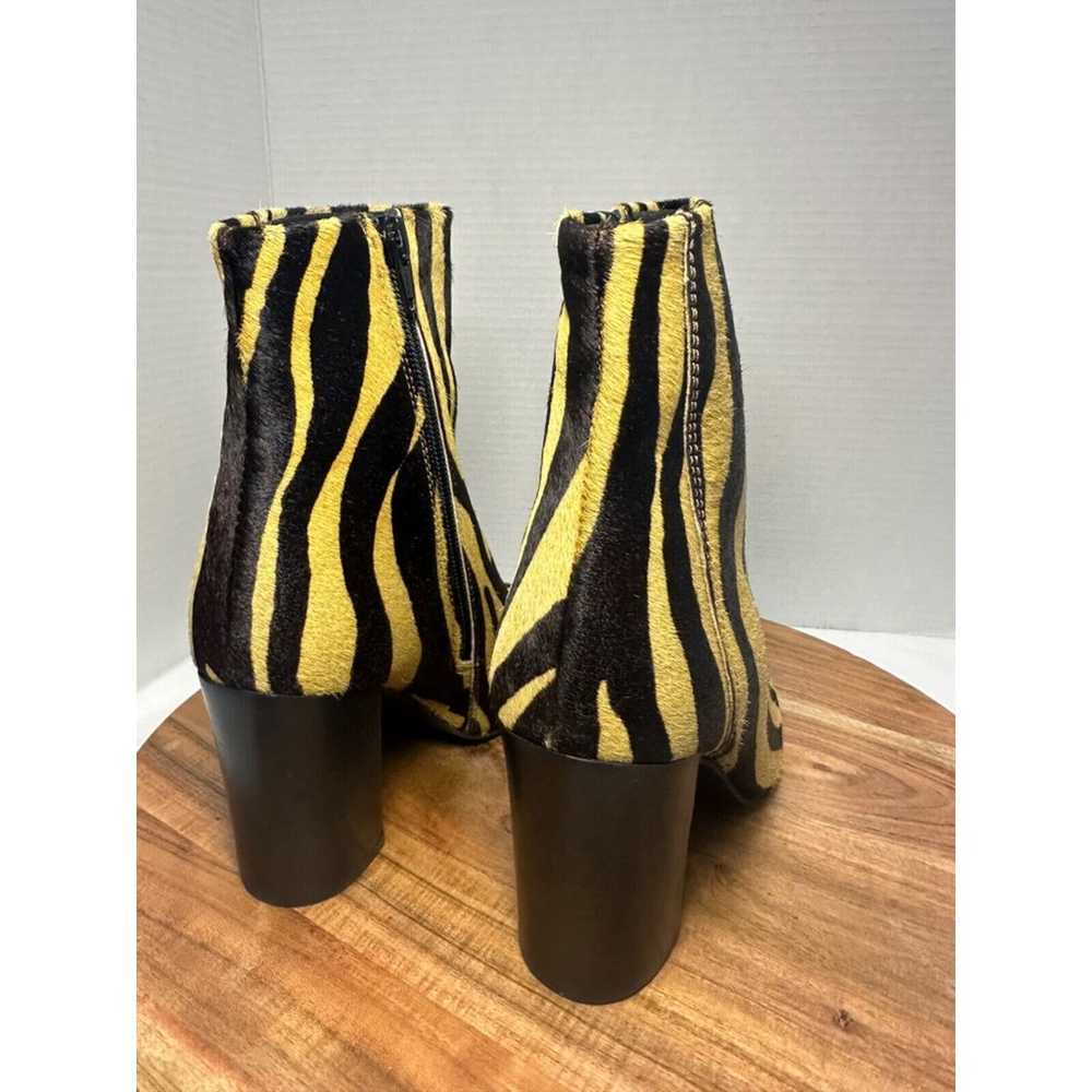 ASOS DESIGN heeled Chelsea boots Zebra print Wome… - image 3