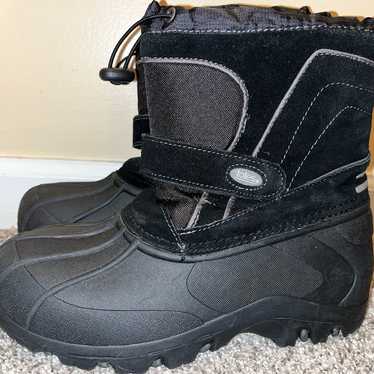 Totes snow boots size 5y