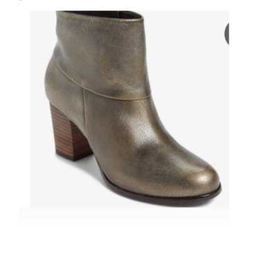 Cole Haan Cassidy D40549 Leather Ankle Booties 9B - image 1