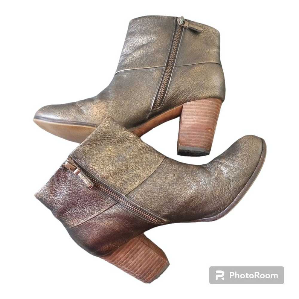 Cole Haan Cassidy D40549 Leather Ankle Booties 9B - image 3