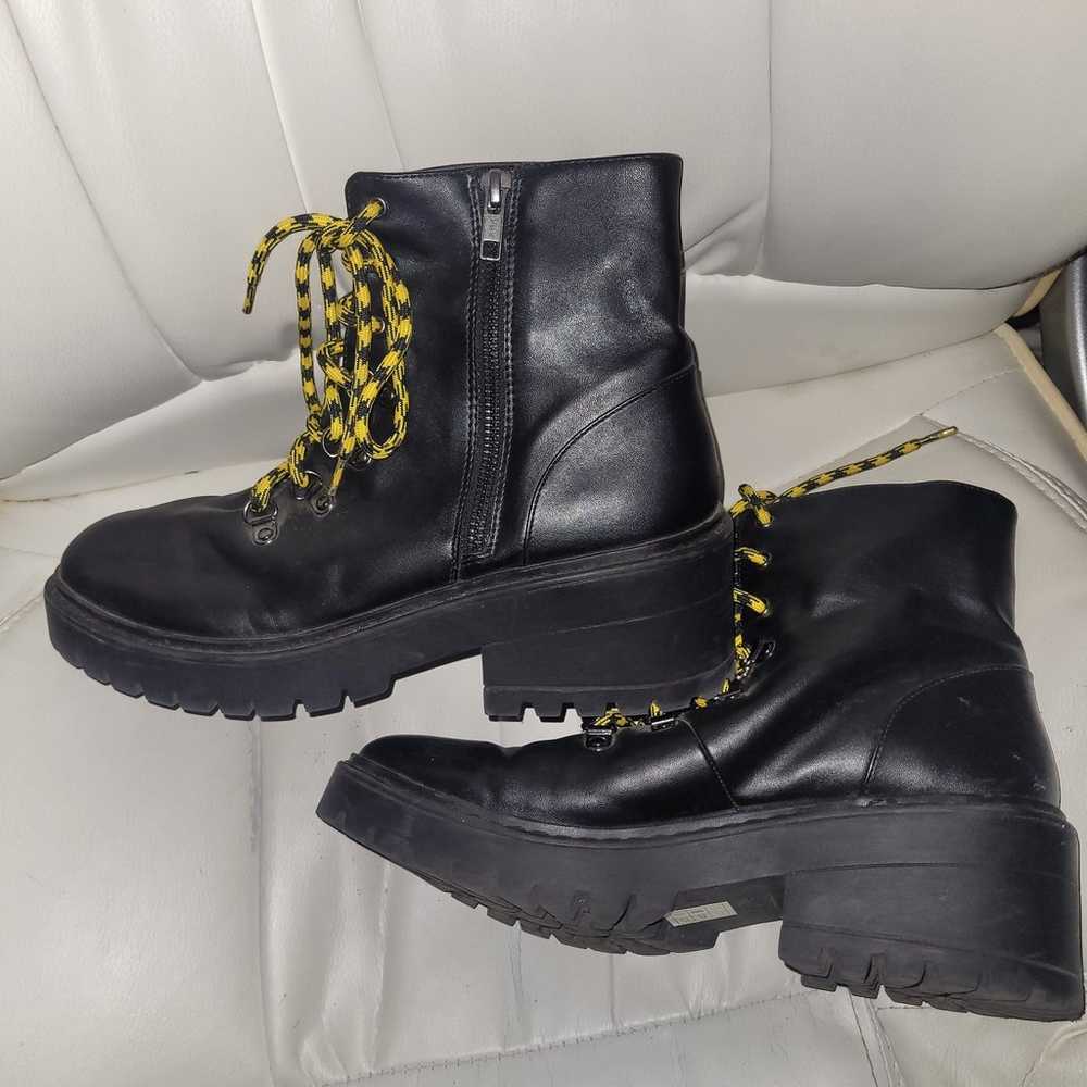 Skechers Black Chunky Grunge Style Combat Boots Y… - image 4