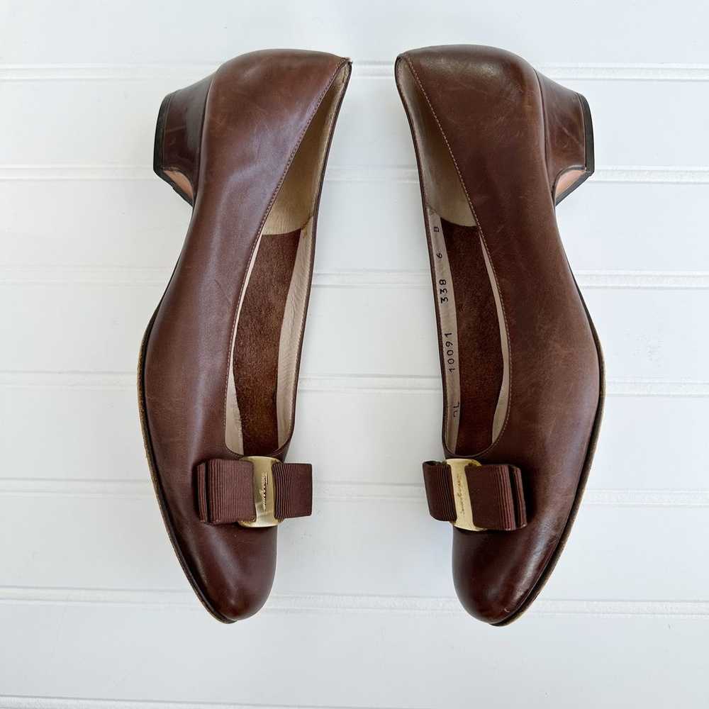 Salvatore Ferragamo Vara Vintage Brown Buckle Kit… - image 3