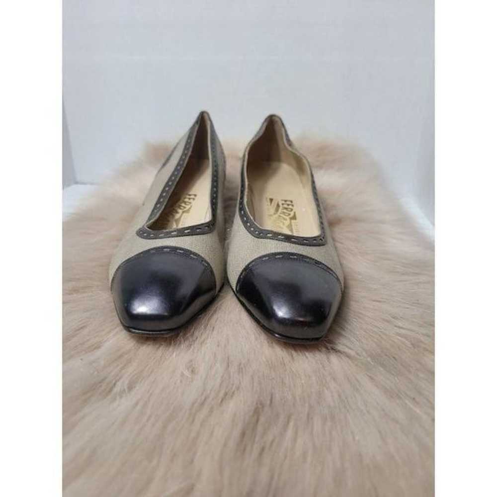 Salvatore Ferragamo Vintage Spectator Pumps taupe… - image 2