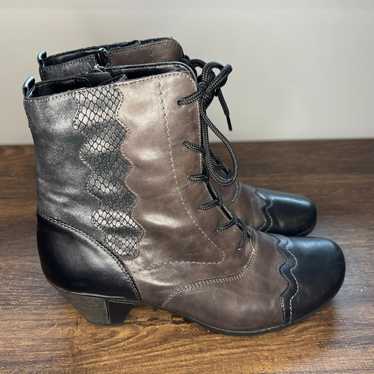 Remonte Lace Up Leather Boot - size 40 (US 8.5)