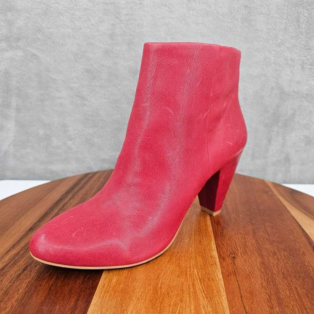 Lucky Brand Sairio Leather Bootie 7.5 Red Inside … - image 1