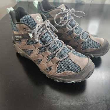 merrell hiking shoes women