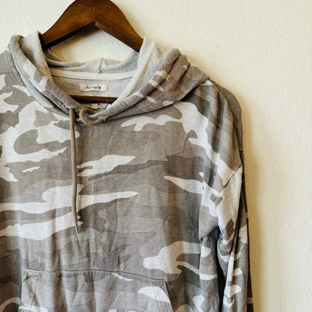 Thread & Supply | camouflage lightweight hoodie - image 3