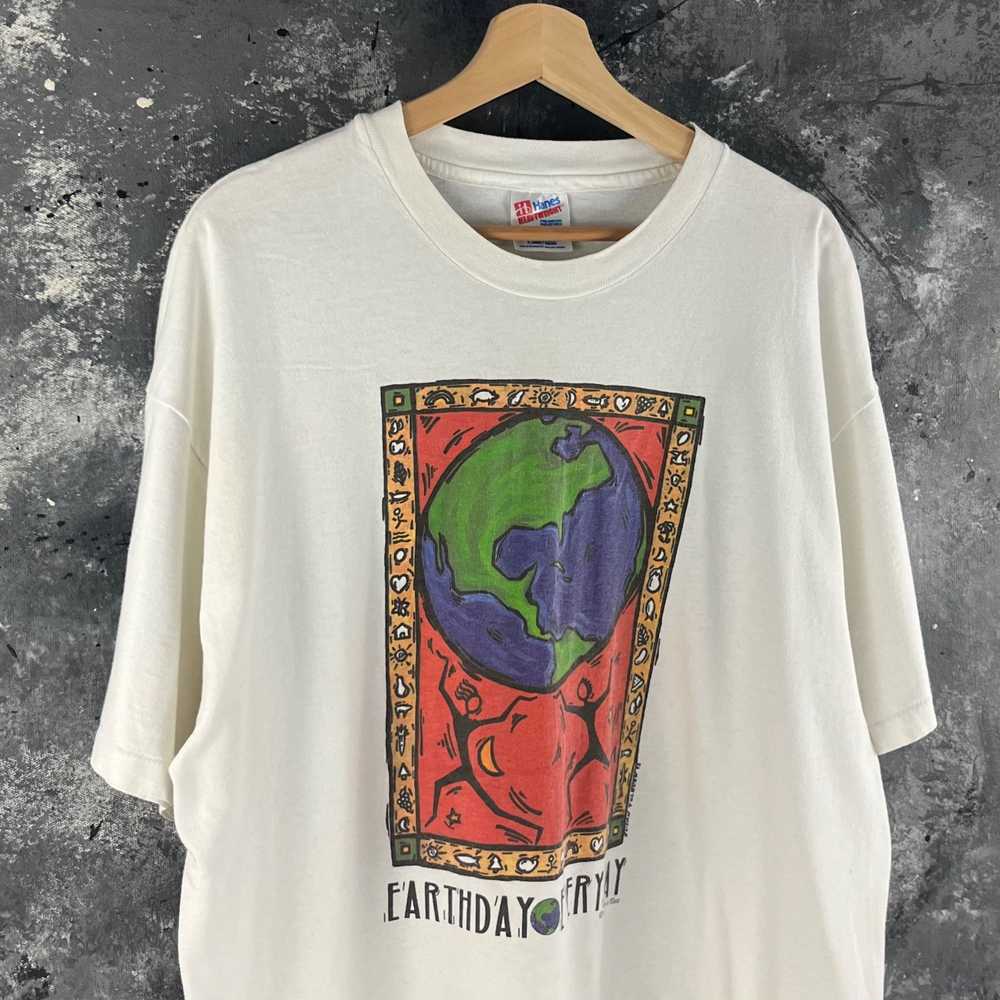 Vintage Vintage 1993 Earth Day shirt - image 2