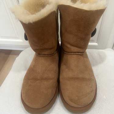 UGG AUSTRALIA BAILEY BUTTON BOOTS