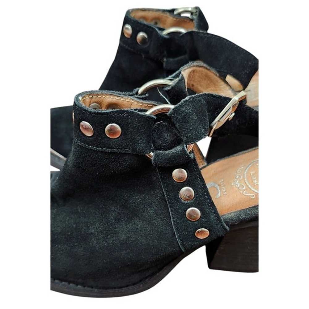 Steel Toed Jeffrey Campbell Western Suede Booties… - image 5