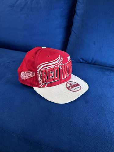 Logo Athletic × New Era × Streetwear Detroit red w