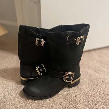 Vince Camuto boots size 6