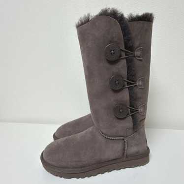 UGG Sheepskin Boots Bailey Button Triplet Brown 23