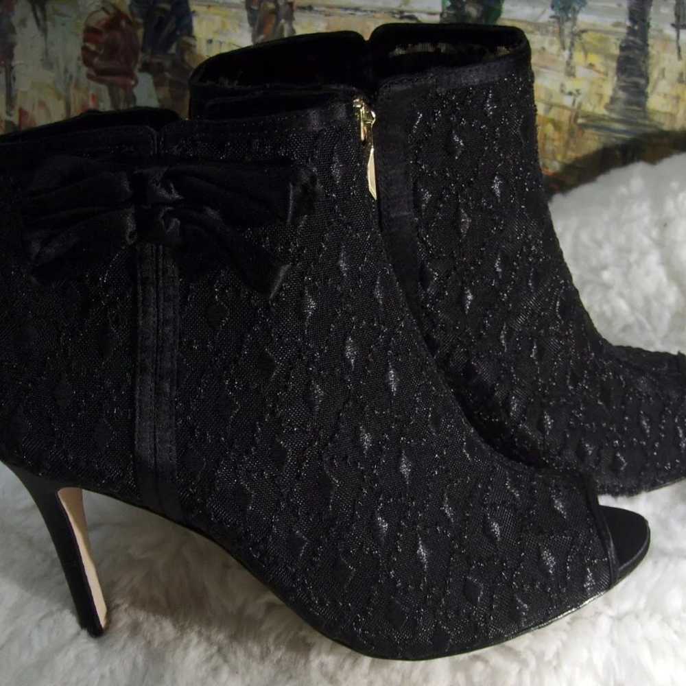 VC Signature 'Rosabelle' Bootie - Size 9M/39 - $2… - image 3