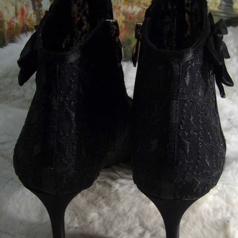 VC Signature 'Rosabelle' Bootie - Size 9M/39 - $2… - image 7