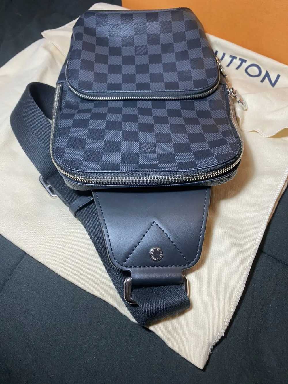 Louis Vuitton Louis Vuitton Avenue Sling bag Dami… - image 6