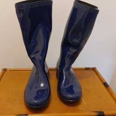 Women UGG Rain Boots Size 9 - image 1