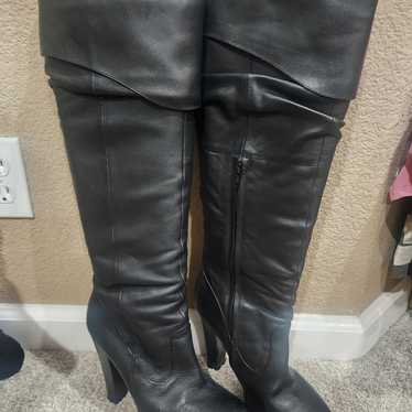 Jessica Simpson Knee high tulip boots black leathe