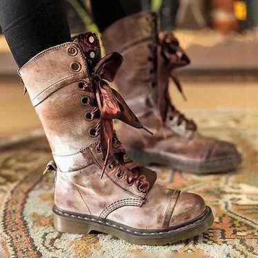 Dr Martens Triumph 1914 Combat Boot Womens 8 Dist… - image 1