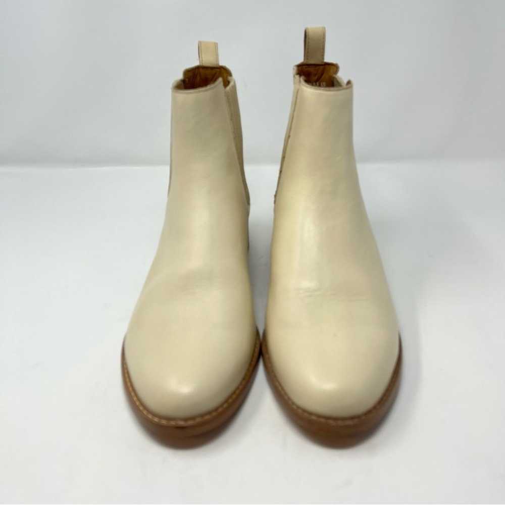 NEW Thursday Boot Dreamer Chelsea Bootie Beige Le… - image 4