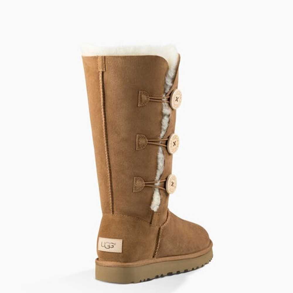 Ugg triple Bailey button Boots size 8.5 - image 2