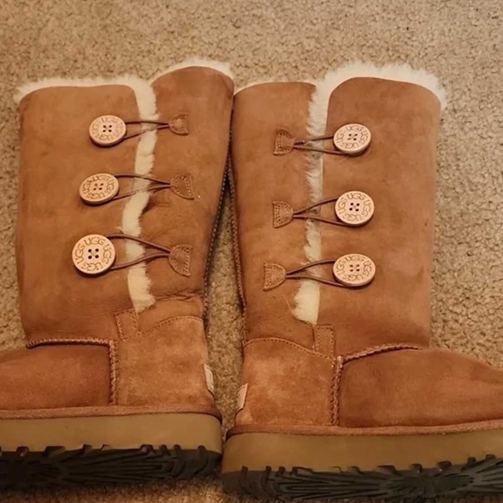 Ugg triple Bailey button Boots size 8.5 - image 3