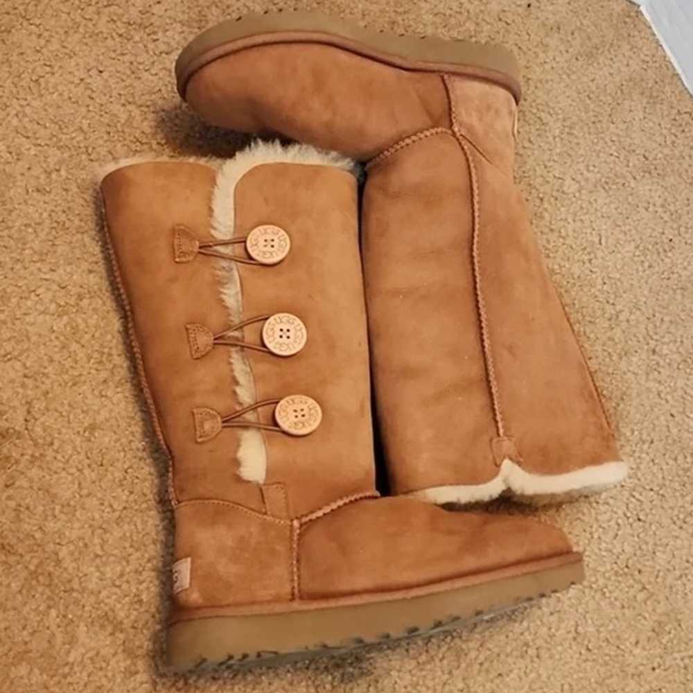 Ugg triple Bailey button Boots size 8.5 - image 4