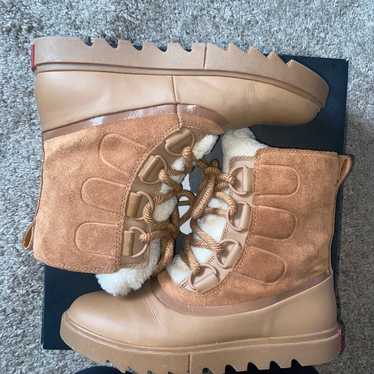 Sorel joan of arctic boot