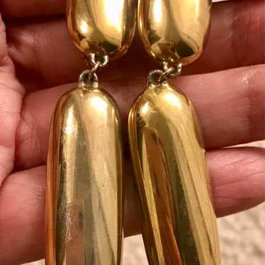 Vintage Long Drop Gold Tone Screwback Earrings - image 1