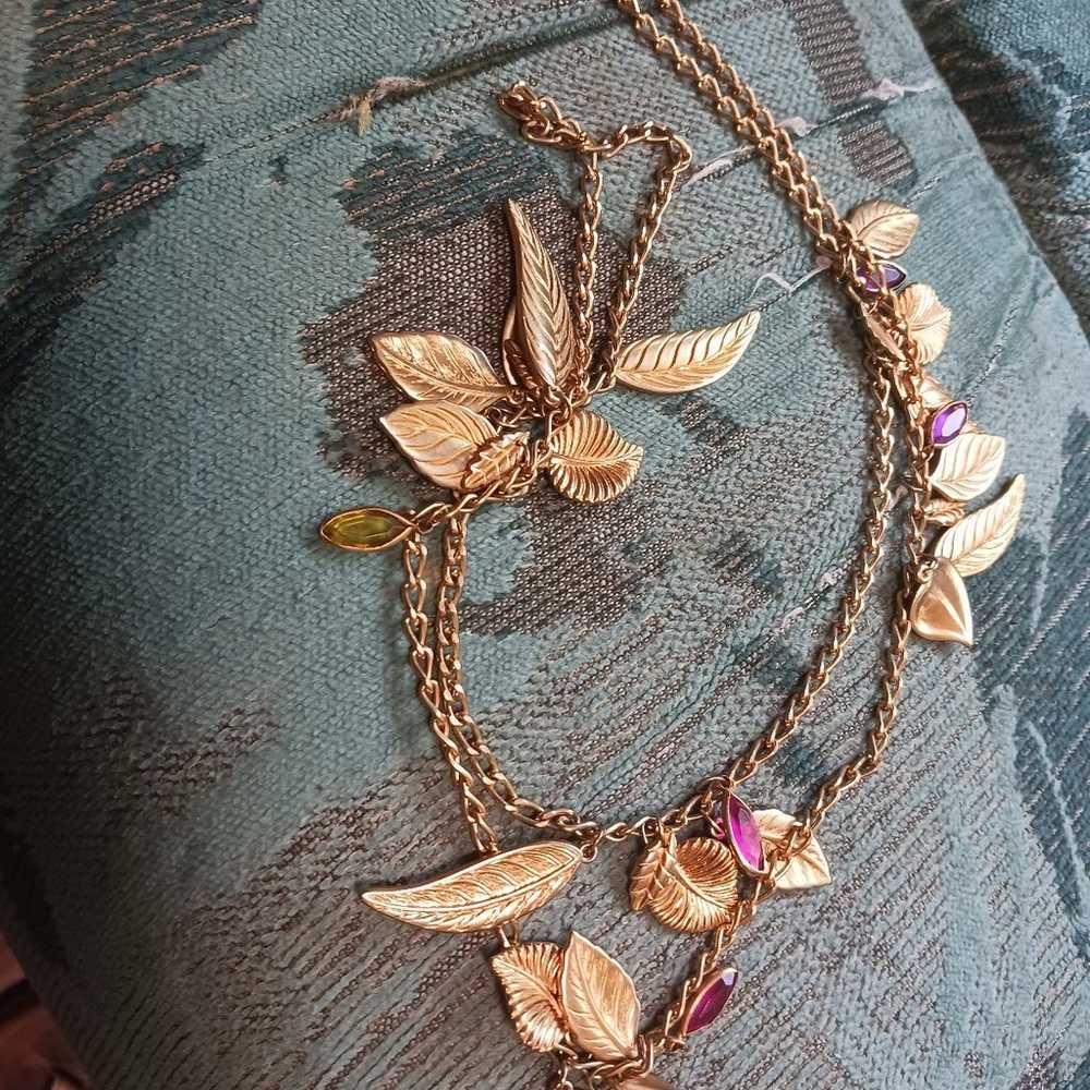 Necklace vintage and stunning, adorned by beautif… - image 2