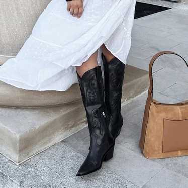 Dolce Vita Samsin Boots in Black Leather 9.5