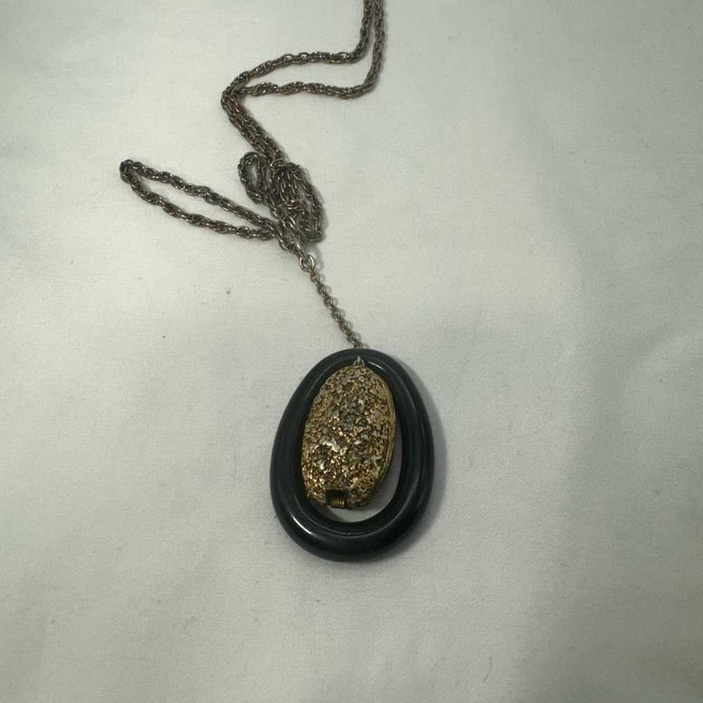 VTG perfume locket necklace - image 4