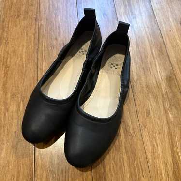 Vince Camuto black leather ballet flats