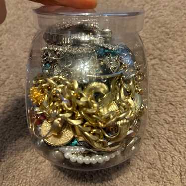 mystery jewelry jar