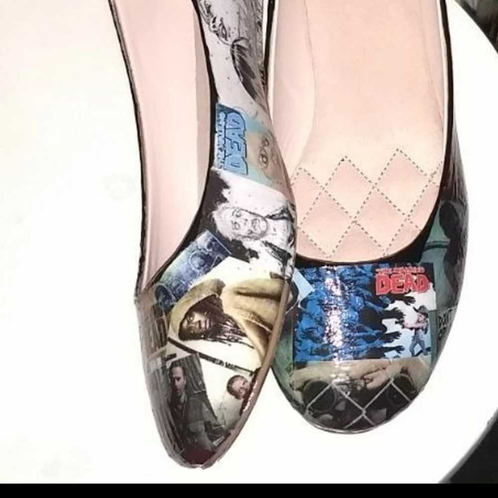 Walking Dead Comic Zombie Women's Flats - image 1