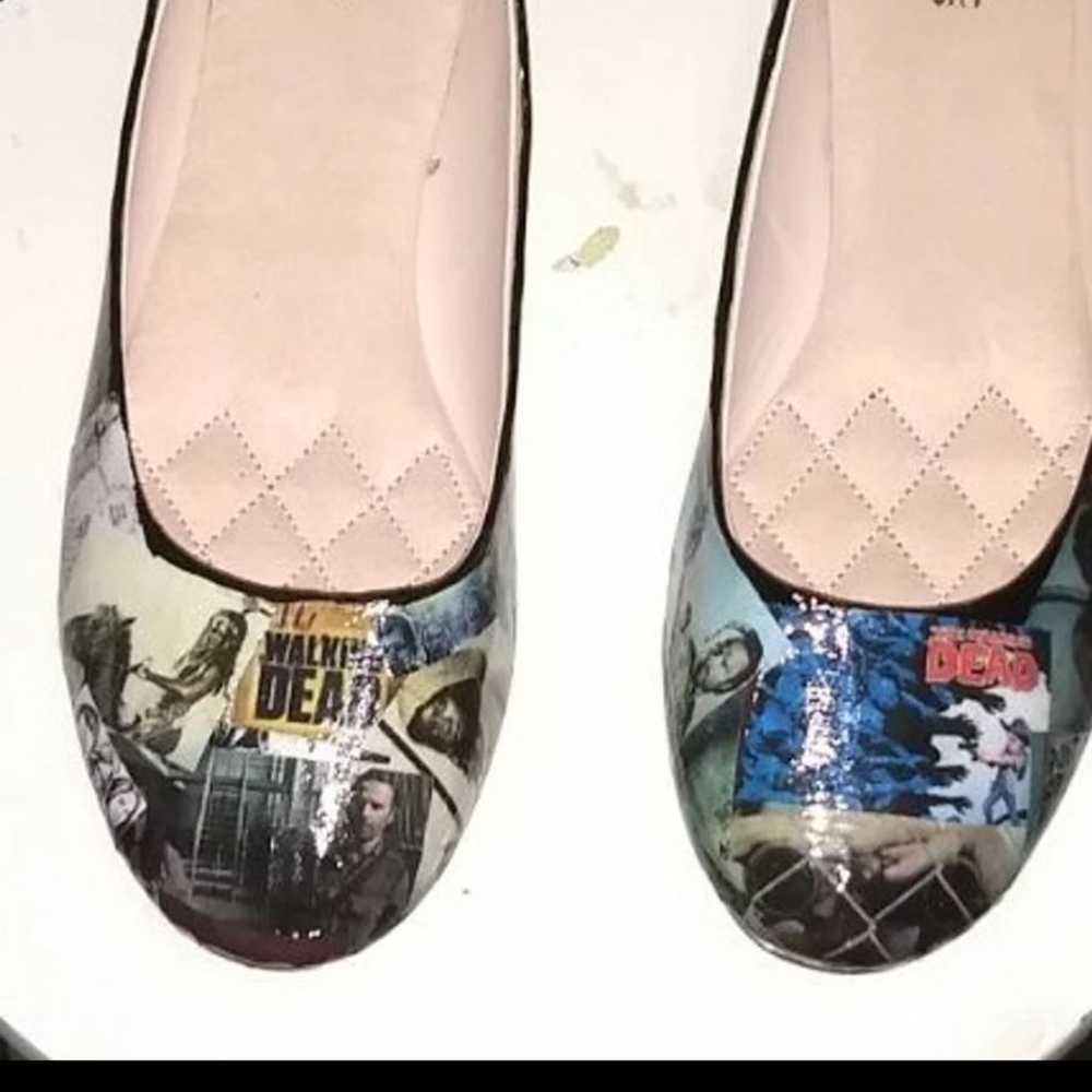 Walking Dead Comic Zombie Women's Flats - image 2