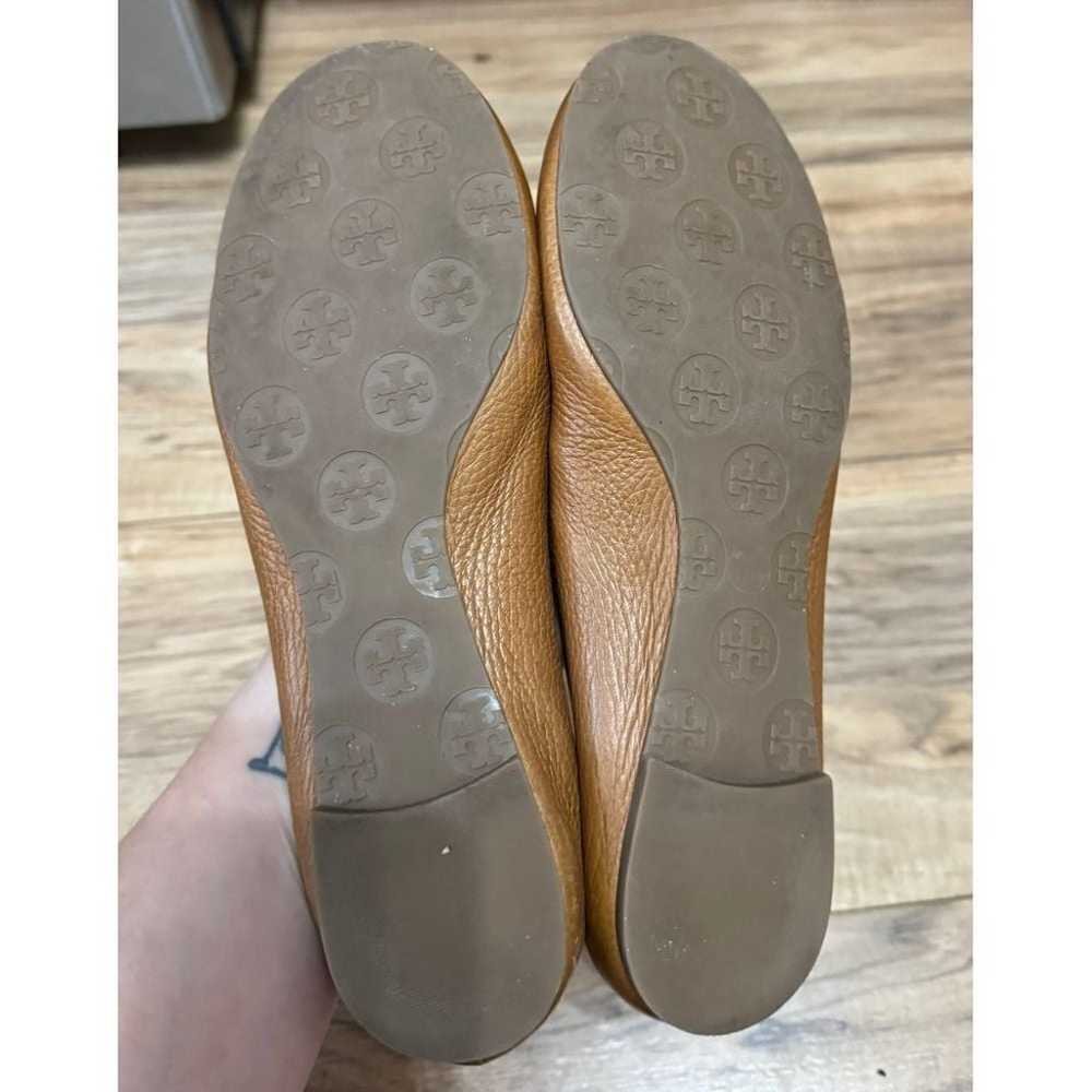 Tory Burch Brown Leather Reva Flats Size 7.5 - image 4