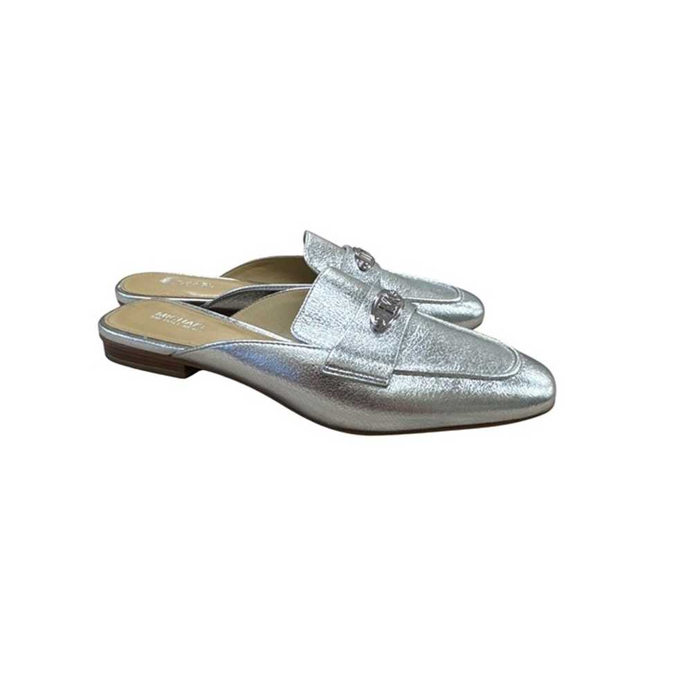 Michael Kors Womens Silver metallic  Flats sandal… - image 3