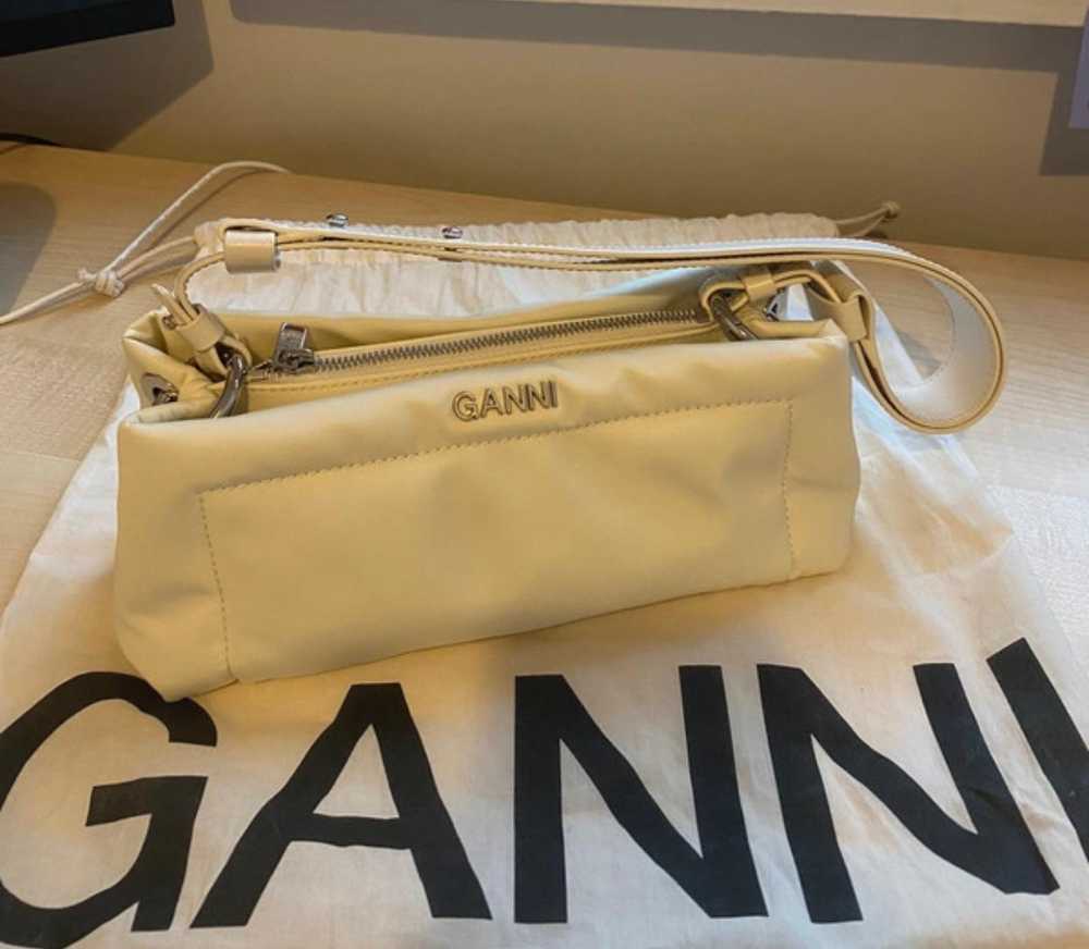 Product Details Ganni White Pillow Baguette Bag - image 2