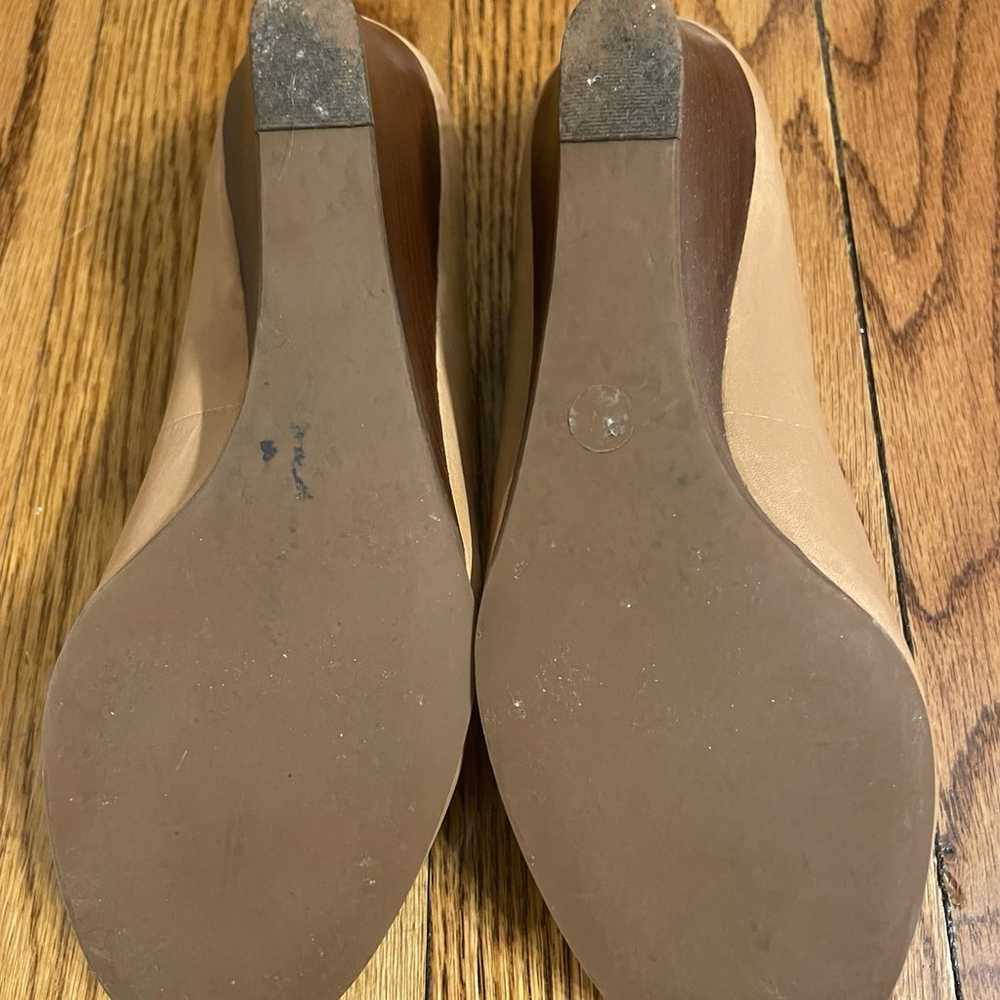 Tory Burch Wedge Heels Size 7 - image 5