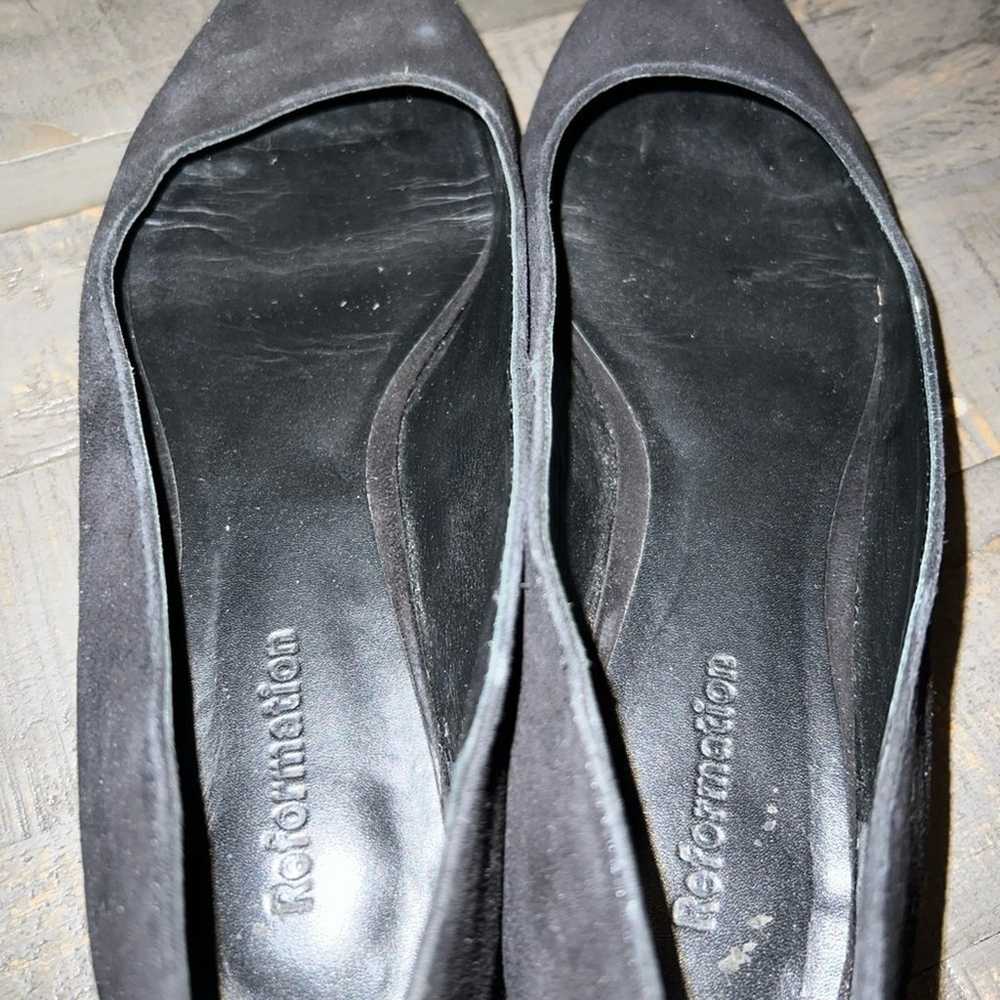 Reformation Black Suede Flats Size 6.5 - image 7