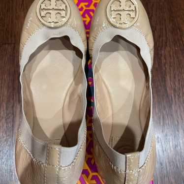 Tory Burch Caroline Flats