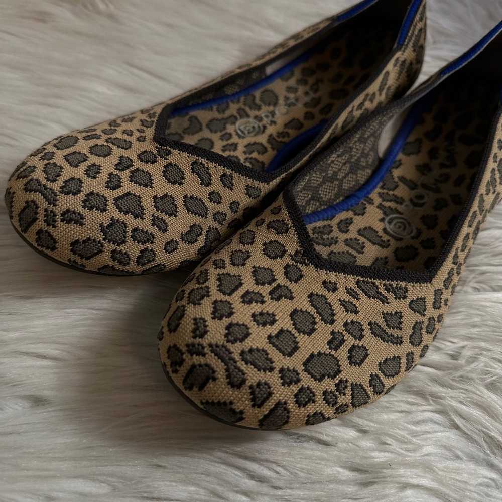 Rothys  cheetah flats size 10 women - image 3