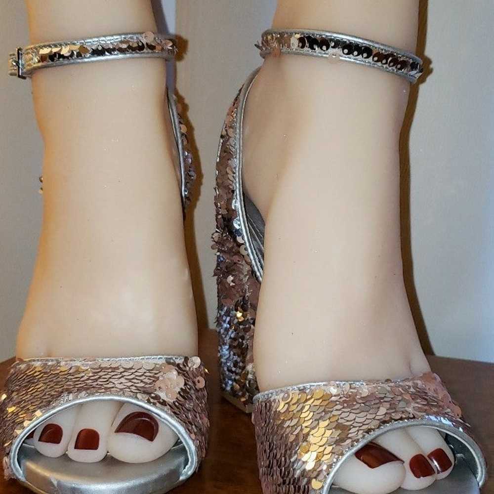 STEVE MADDEN SEQUIN SANDALS - image 7