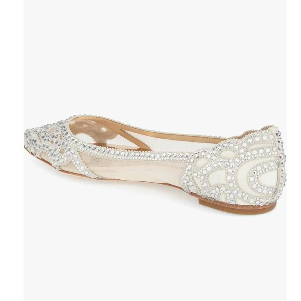 Badgley Mischka Flats Womens 9.5W Ivory Satin Gig… - image 3