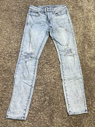 American Eagle Outfitters Ripped blue jeans