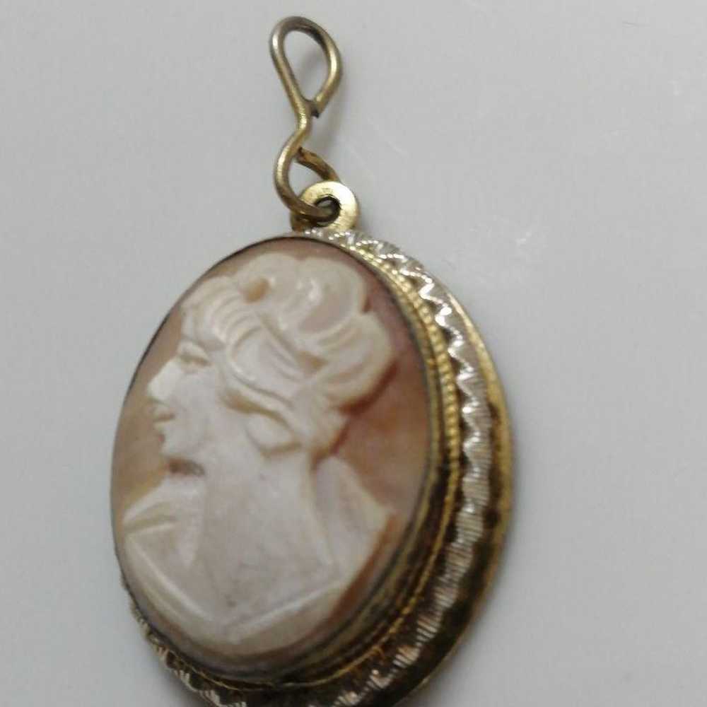 Shell Cameo Pendant Top Vintage Marked - image 2