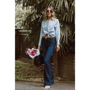 Frame NWT FRAME Le High Flare Jeans in Sutherland 