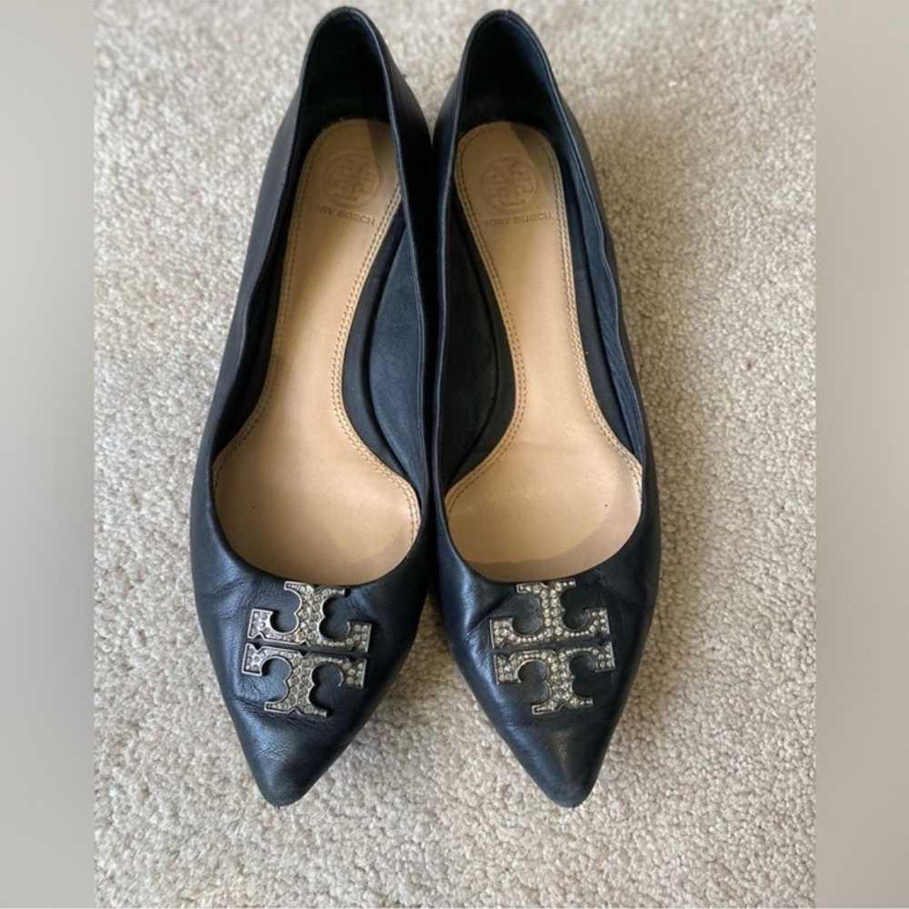 TORY BURCH BLACK LEATHER
BALLET FLATS - image 1