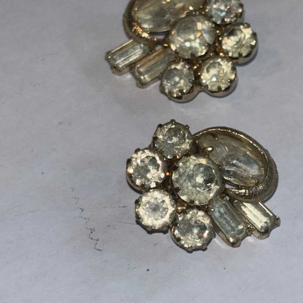 Vintage Kramer clip on earrings - image 2